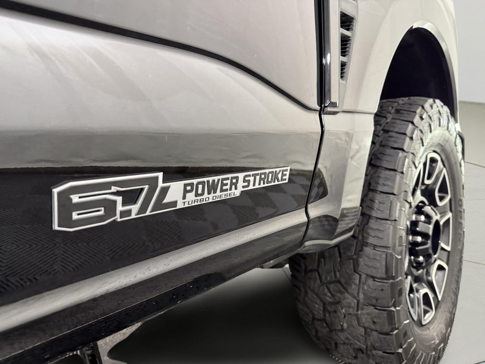 2025 Ford F-250 Platinum
