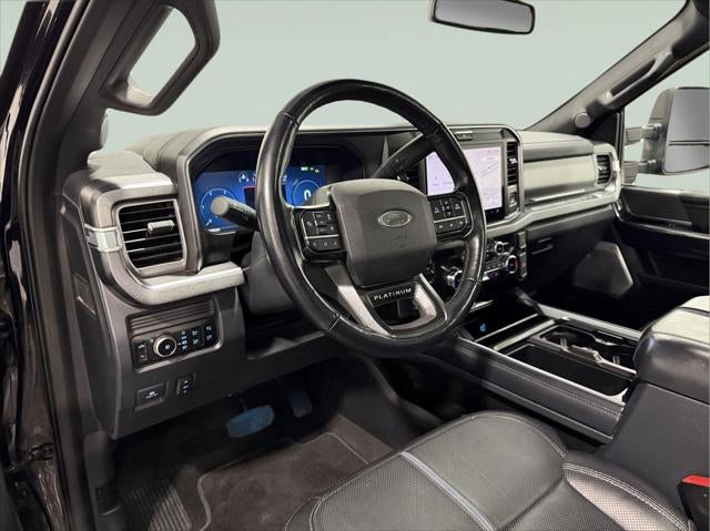 2025 Ford F-250 Platinum