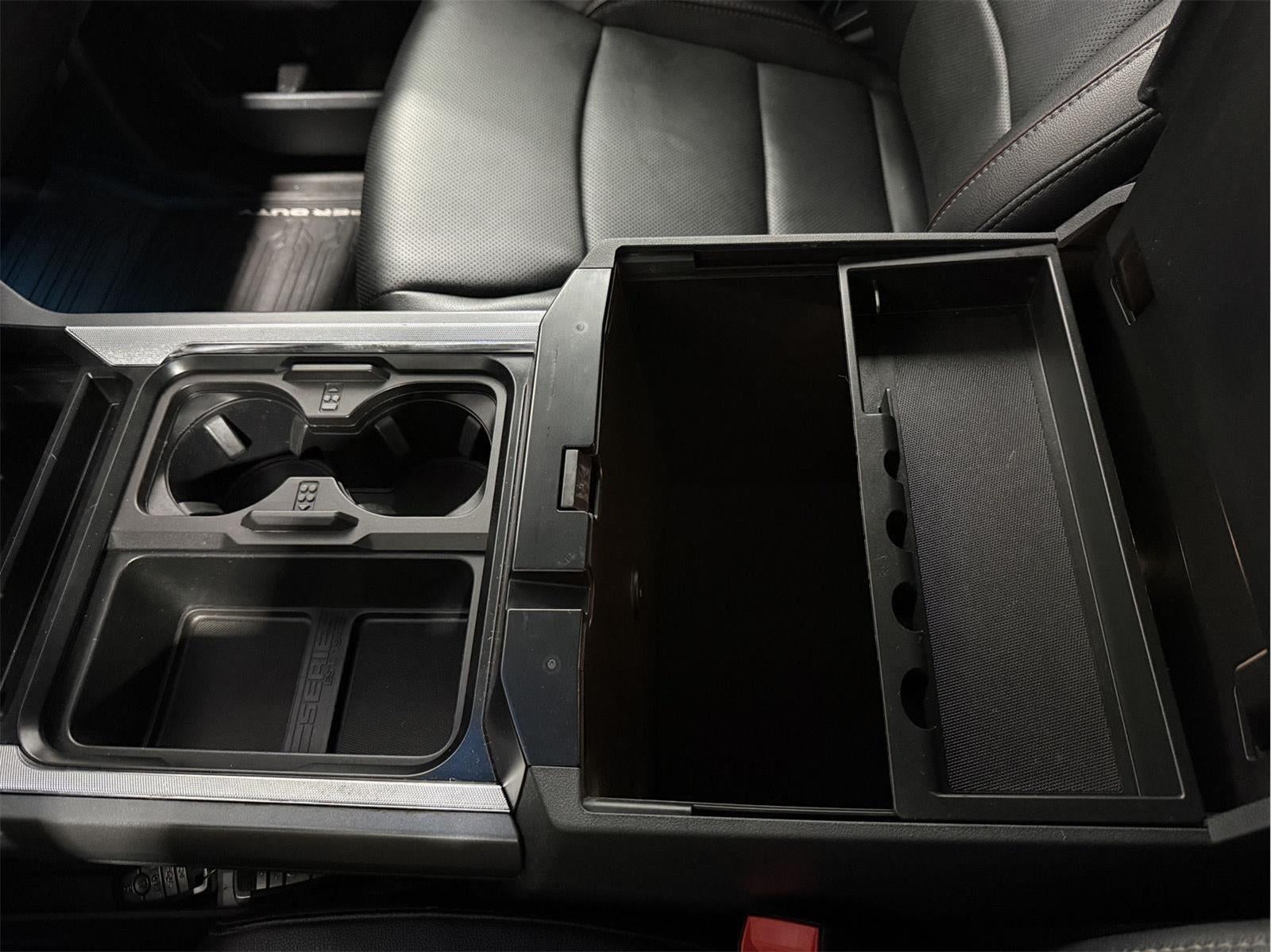 2023 Ford F-350 LARIAT