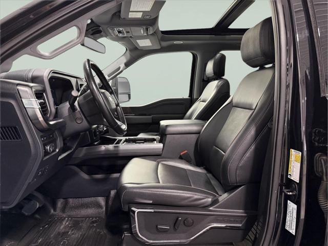 2023 Ford F-350 LARIAT