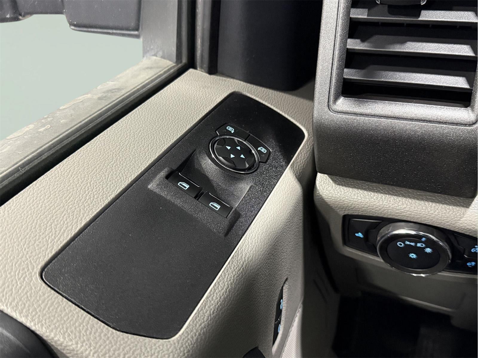 2022 Ford F-250 XL