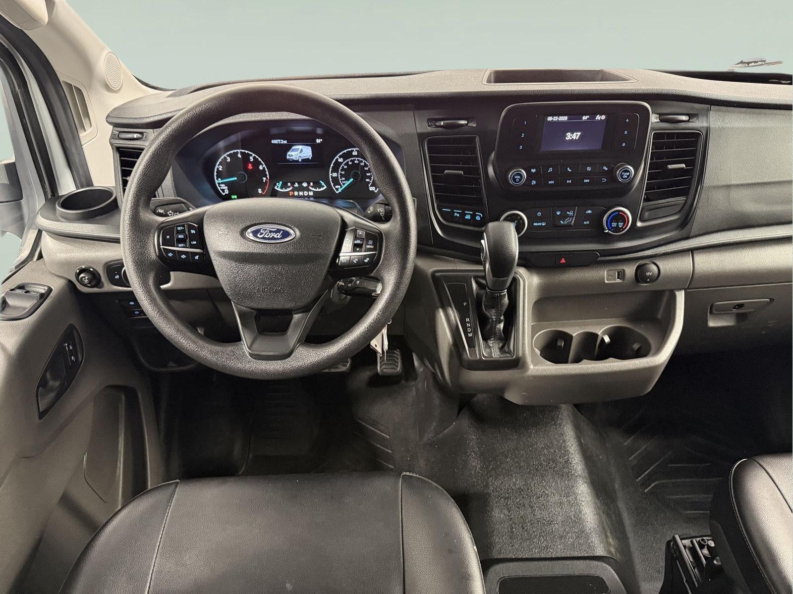 2023 Ford Furgoneta de carga Transit-250 T-250 130' Med Rf 9070 GVWR RWD