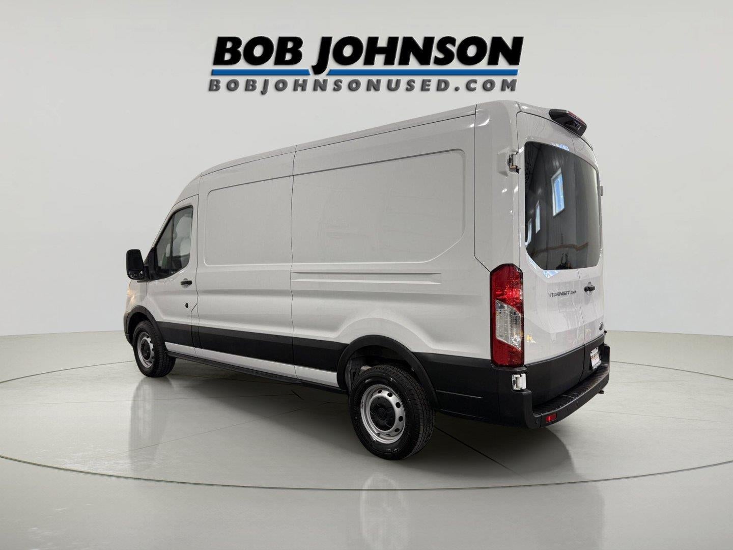 2023 Ford Furgoneta de carga Transit-250 T-250 130' Med Rf 9070 GVWR RWD