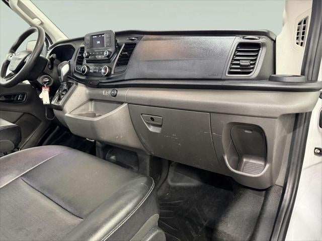 2023 Ford Furgoneta de carga Transit-250 T-250 130' Med Rf 9070 GVWR RWD