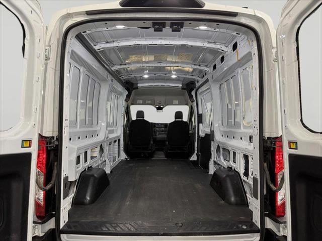 2023 Ford Furgoneta de carga Transit-250 T-250 130' Med Rf 9070 GVWR RWD