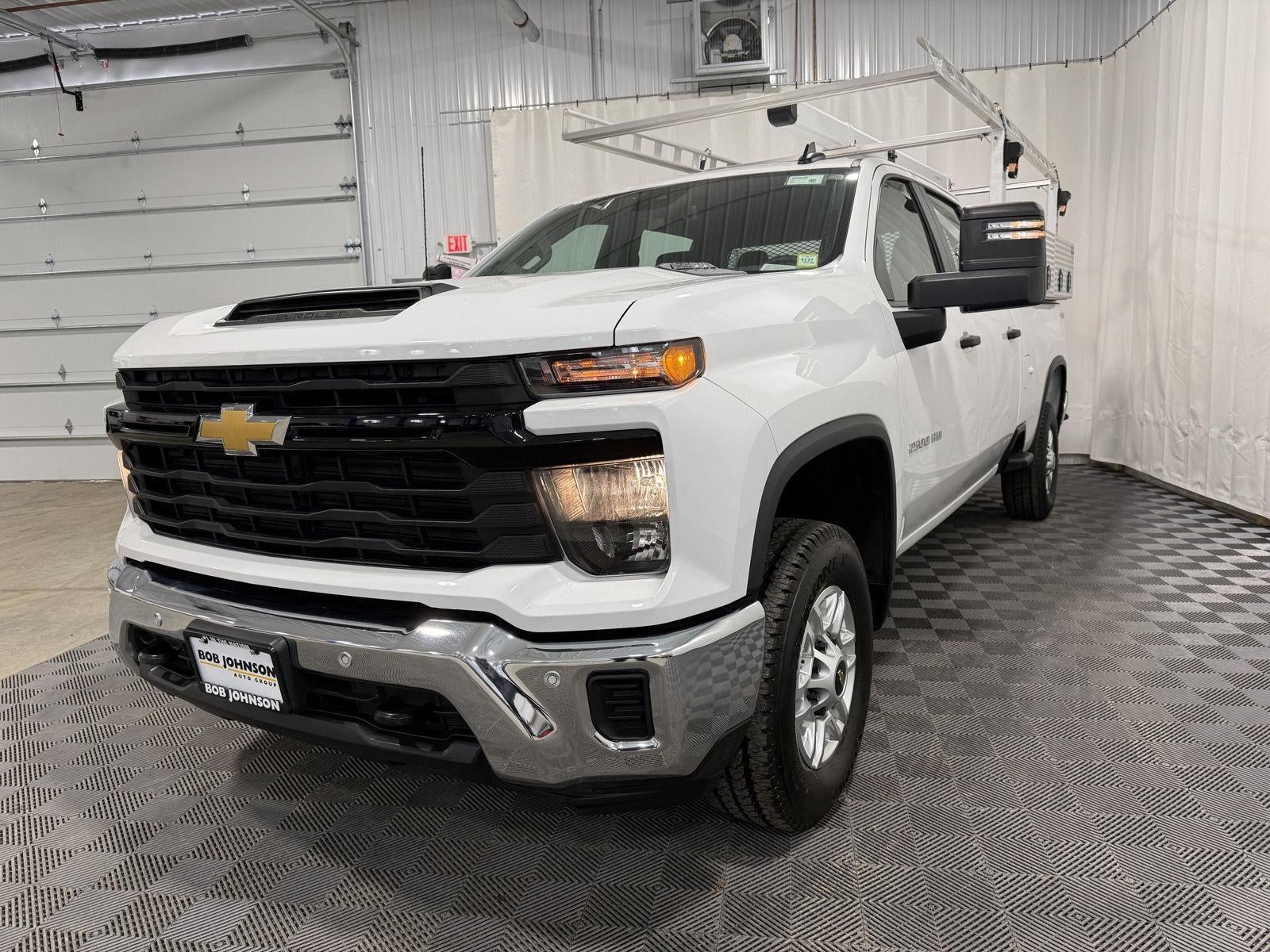 2025 Chevrolet Silverado 2500HD 4WD Crew Cab Long Bed Work Truck