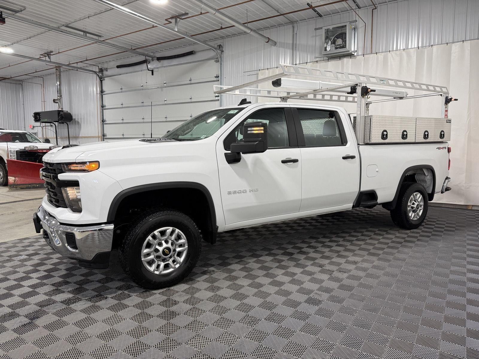 2025 Chevrolet Silverado 2500HD 4WD Crew Cab Long Bed Work Truck