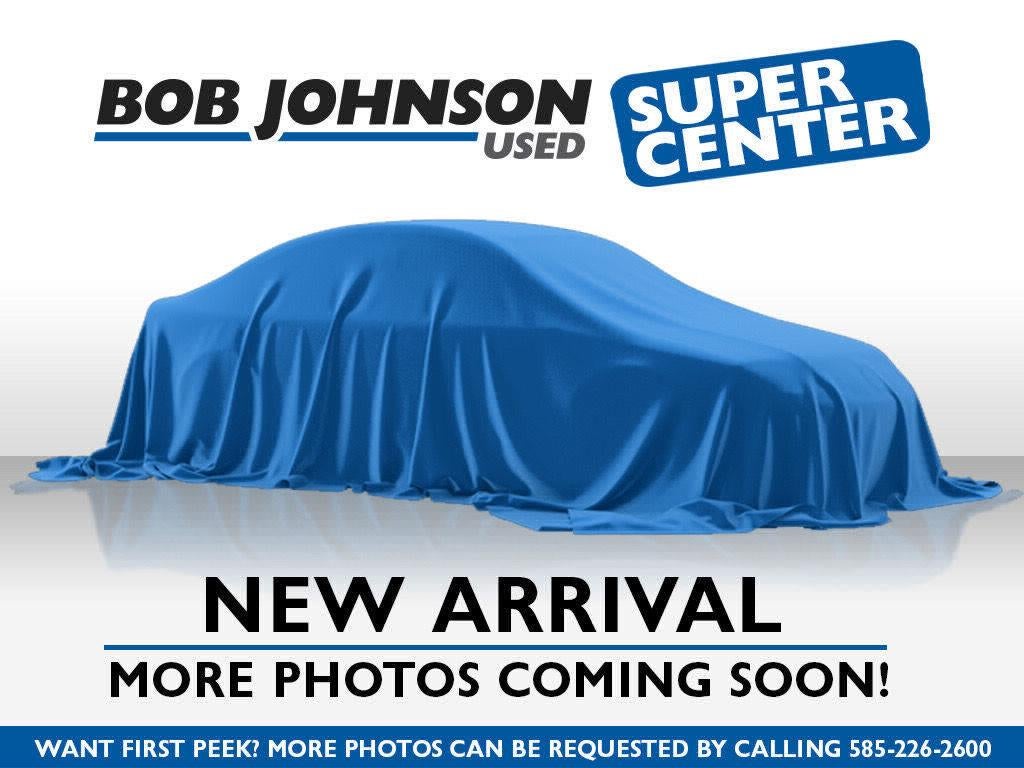 2020 Chevrolet Silverado 1500 4WD Crew Cab Short Bed Custom