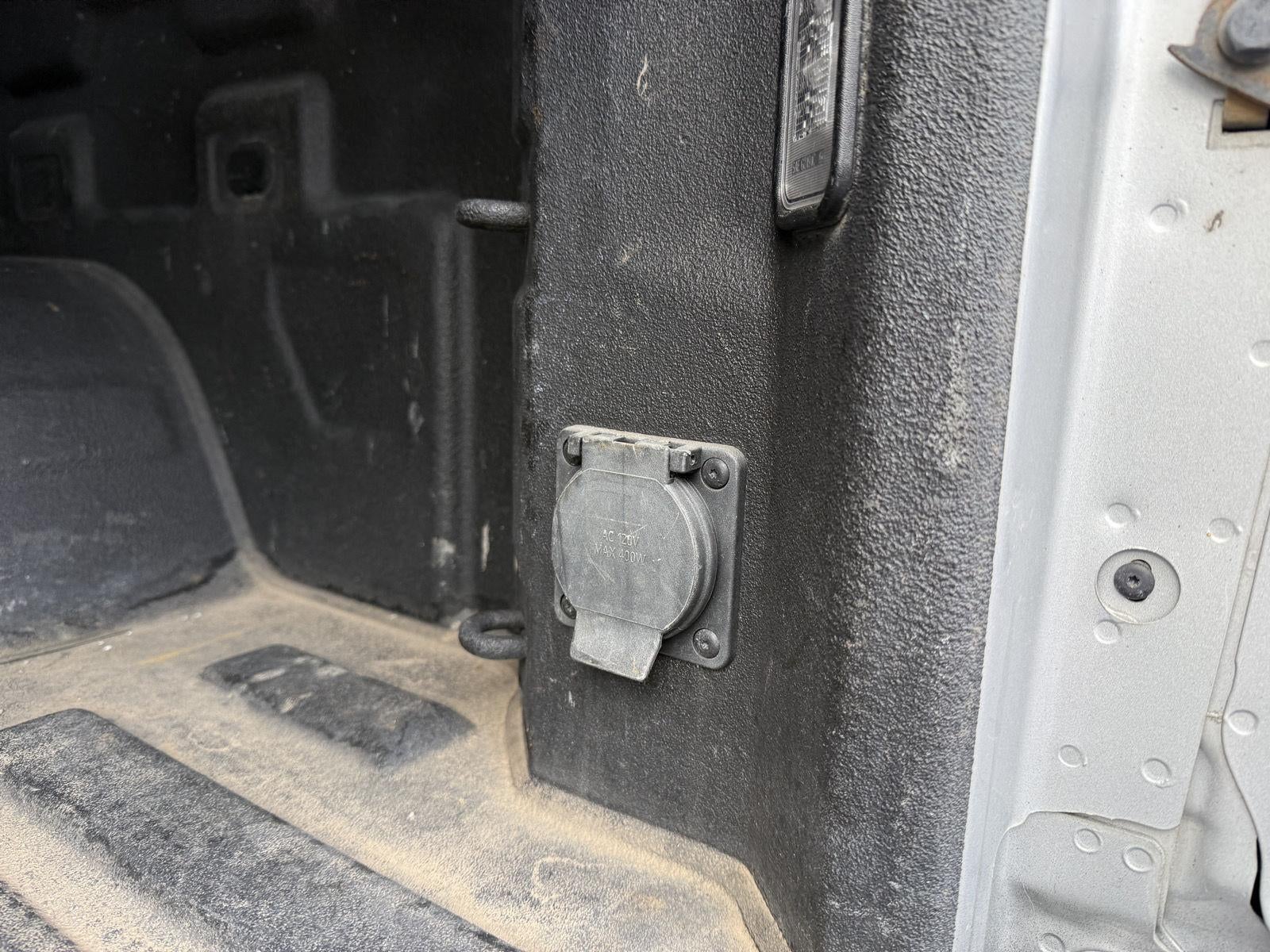 2020 Chevrolet Silverado 1500 4WD Crew Cab Short Bed Custom