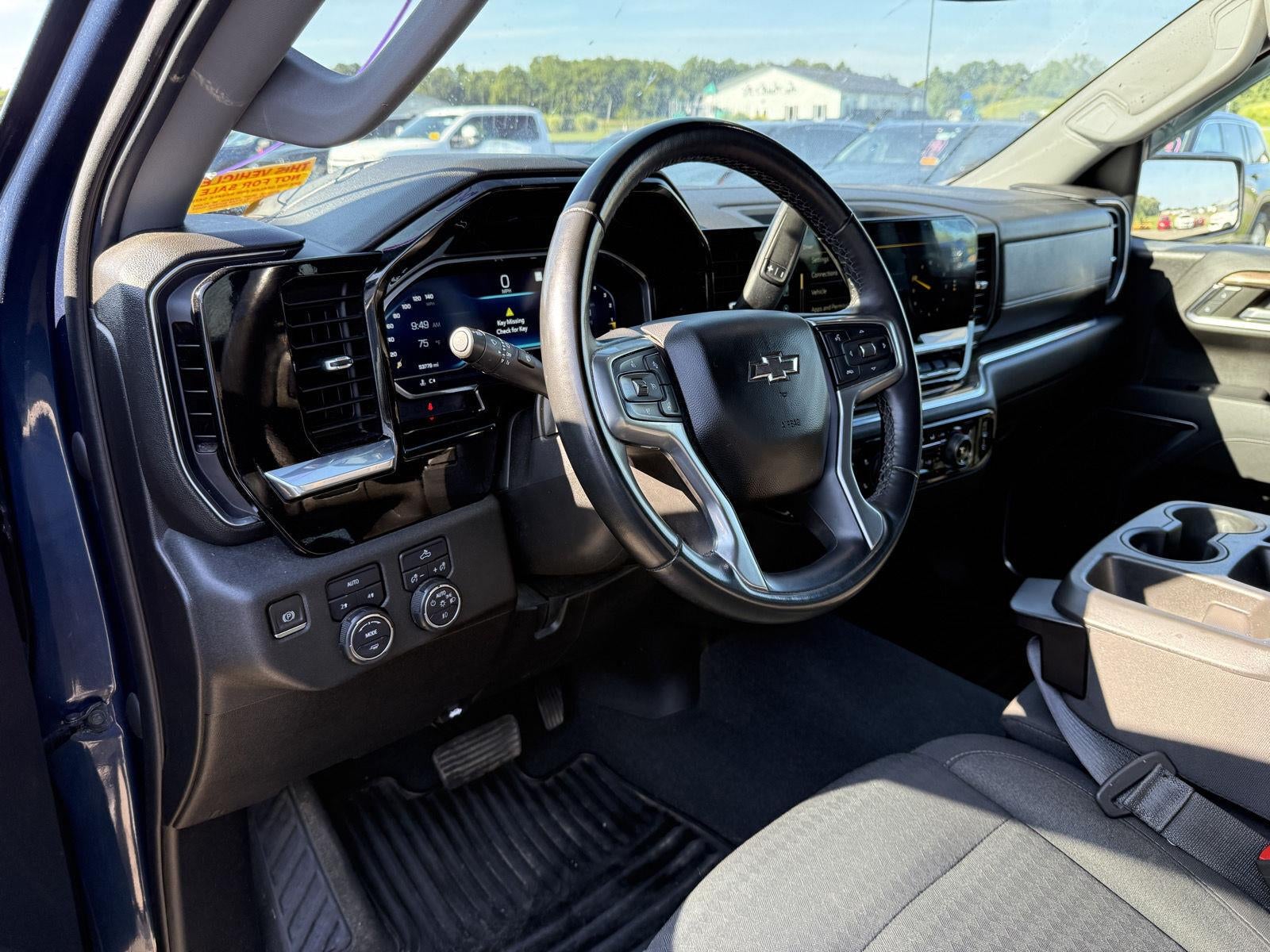 2023 Chevrolet Silverado 1500 4WD Double Cab Standard Bed RST