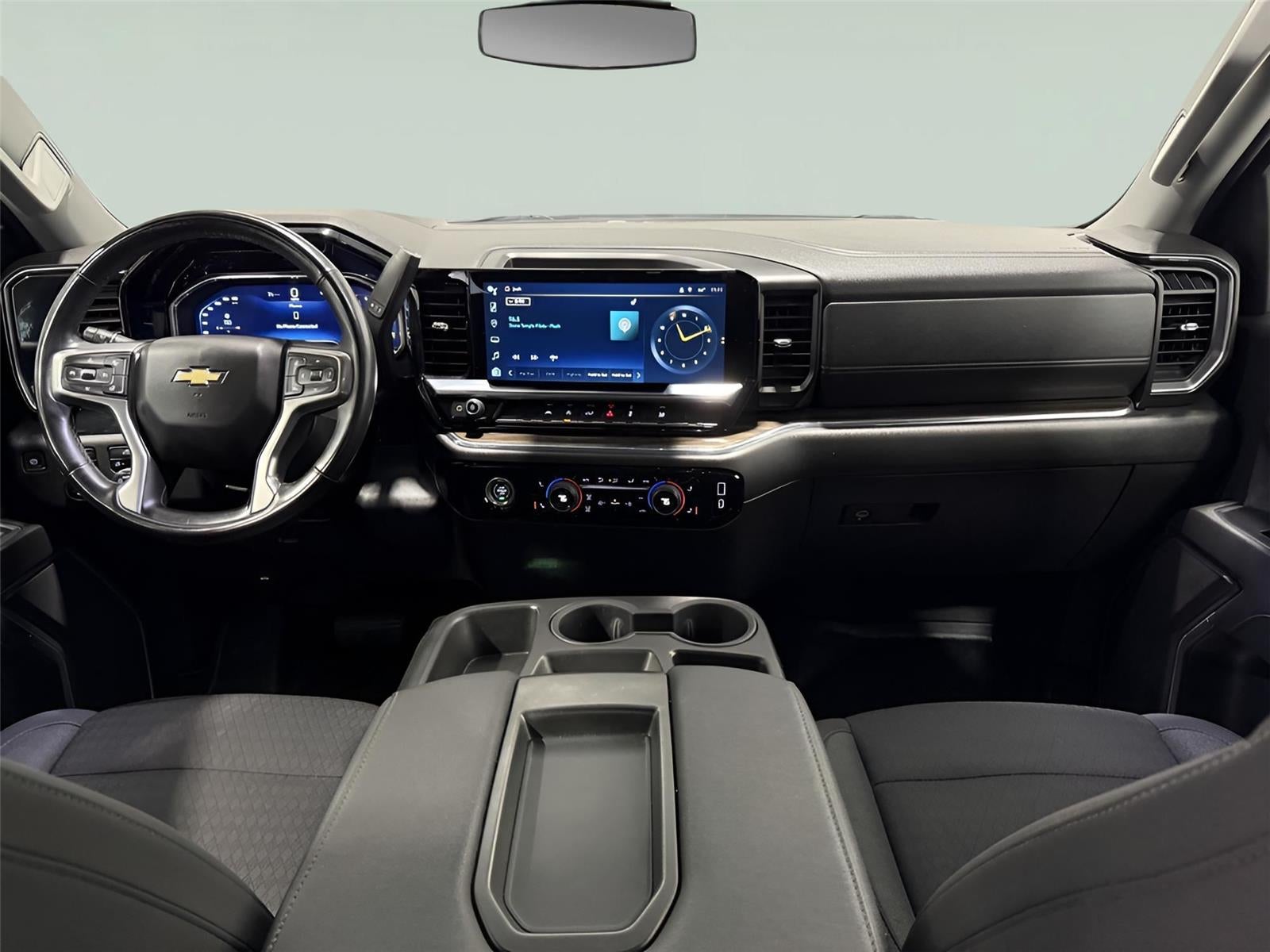 2023 Chevrolet Silverado 1500 4WD Double Cab Standard Bed LT with 2FT