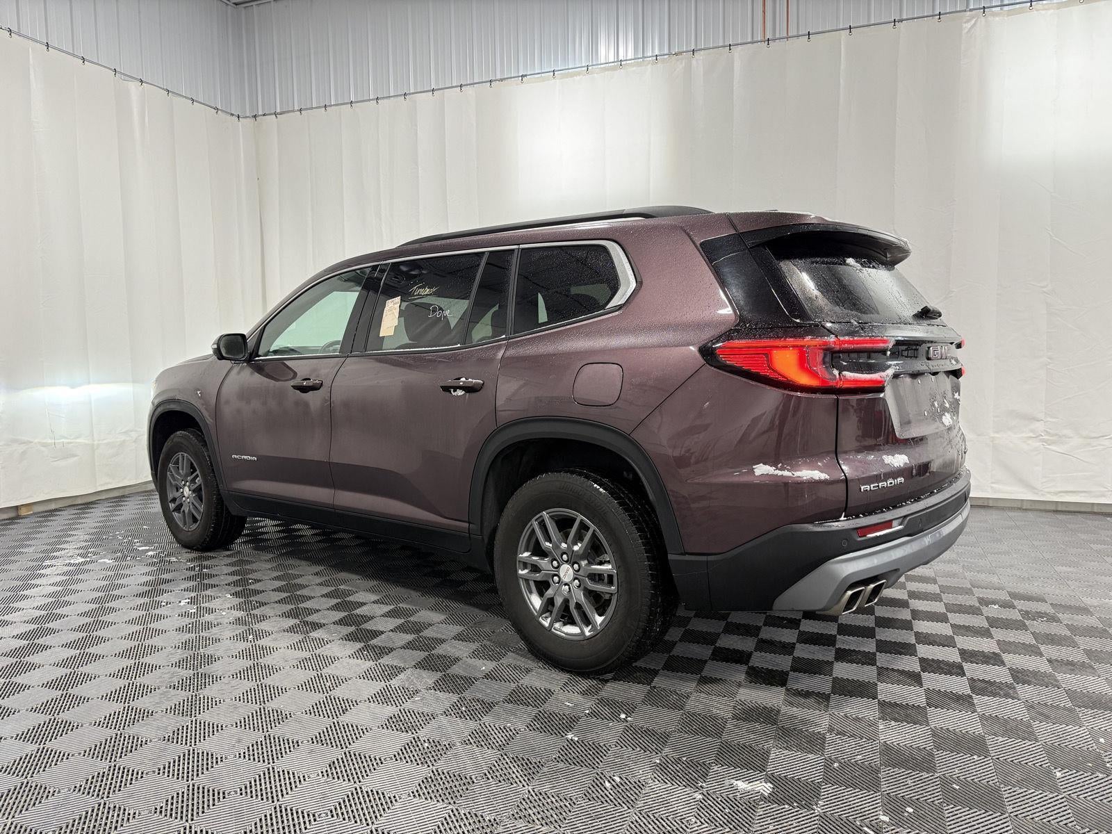 2025 GMC Acadia FWD Elevation