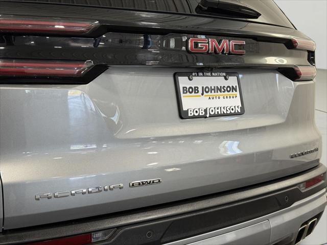 2024 GMC Acadia Elevation