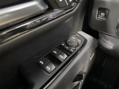 2025 GMC Sierra 2500HD 4WD Crew Cab Standard Bed AT4