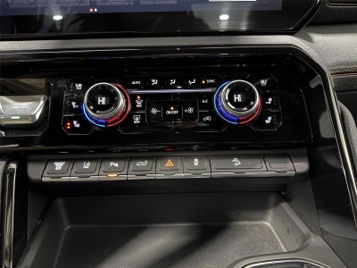 2025 GMC Sierra 2500HD 4WD Crew Cab Standard Bed AT4