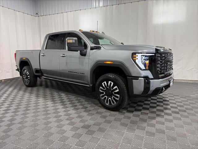2026 GMC Sierra 2500HD Crew Cab, Standard Bed, Denali Ultimate, 4WD