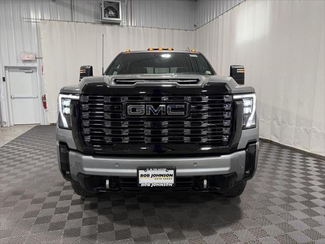 2026 GMC Sierra 2500HD Crew Cab, Standard Bed, Denali Ultimate, 4WD