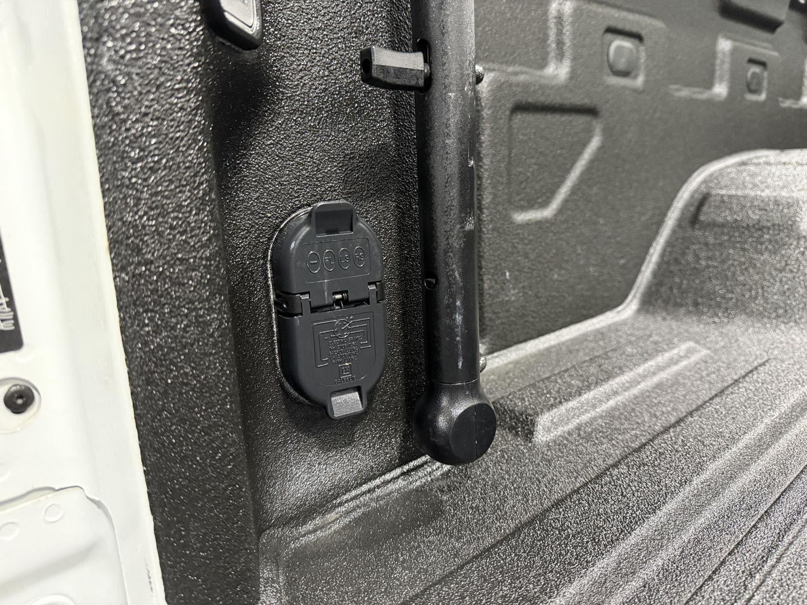 2024 GMC Sierra 2500HD 4WD Crew Cab Standard Bed AT4