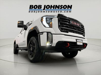 2024 GMC Sierra 2500HD 4WD Crew Cab Standard Bed AT4