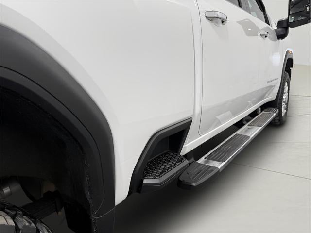 2022 GMC Sierra 2500HD 4WD Crew Cab Standard Bed Denali