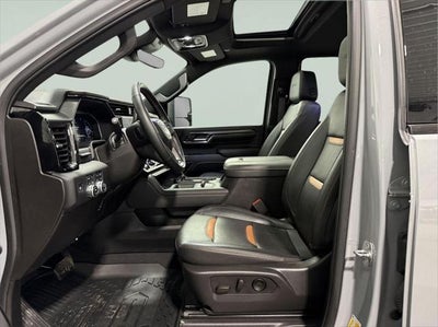 2024 GMC Sierra 3500HD 4WD Crew Cab Standard Bed AT4