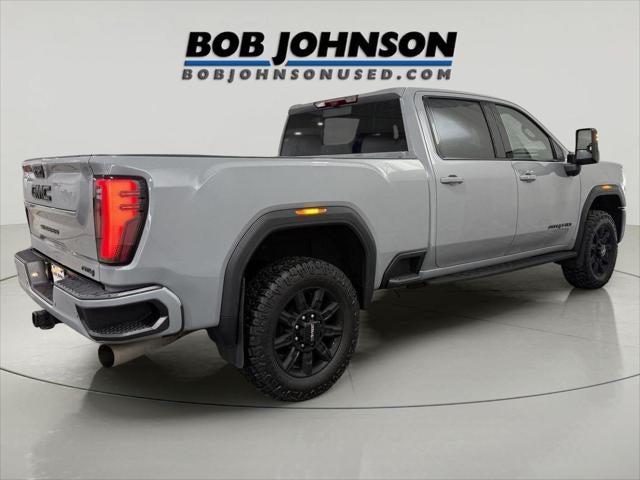 2024 GMC Sierra 3500HD 4WD Crew Cab Standard Bed AT4