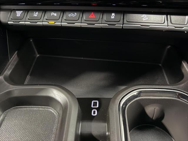 2025 GMC Sierra 2500HD 4WD Crew Cab Standard Bed AT4