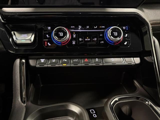 2025 GMC Sierra 2500HD 4WD Crew Cab Standard Bed AT4