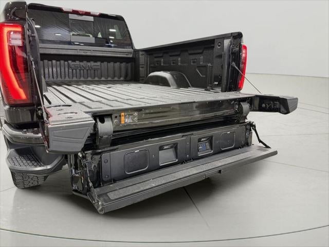 2025 GMC Sierra 2500HD Crew Cab, Standard Bed, Denali Ultimate, 4WD