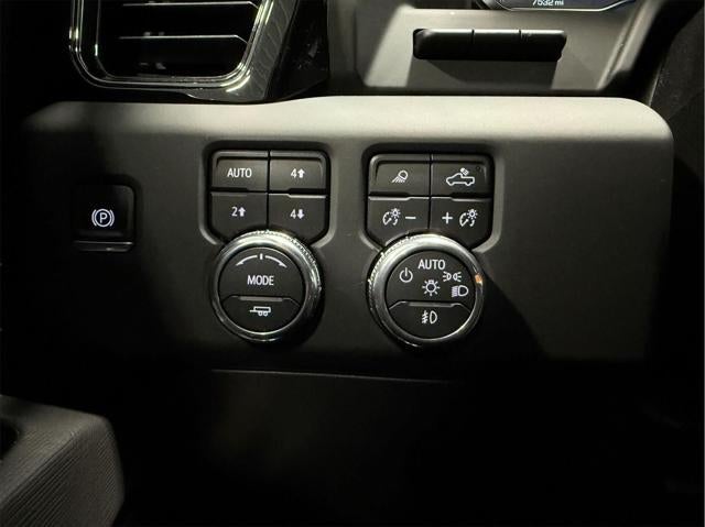 2025 GMC Sierra 2500HD AT4X