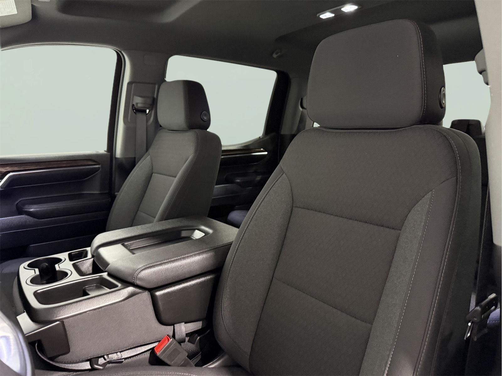 2024 GMC Sierra 1500 4WD Crew Cab Short Box Elevation with 3VL