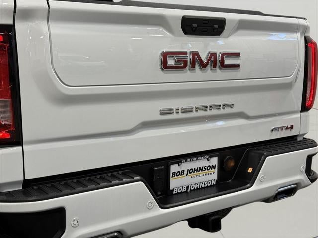 2025 GMC Sierra 1500 4WD Crew Cab Short Box AT4