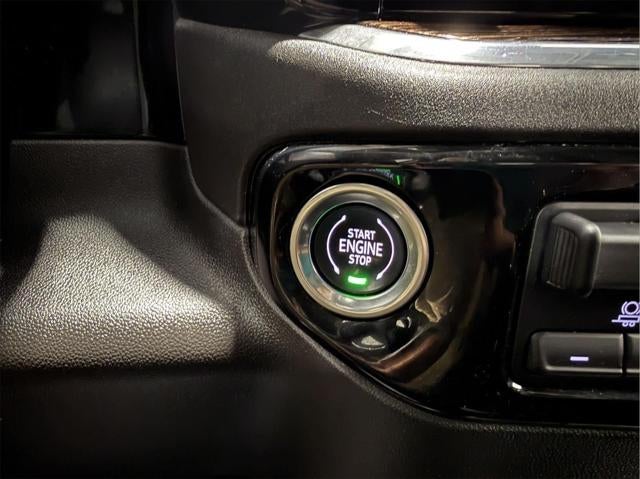 2023 GMC Sierra 1500 4WD Double Cab Standard Box Elevation with 3SB