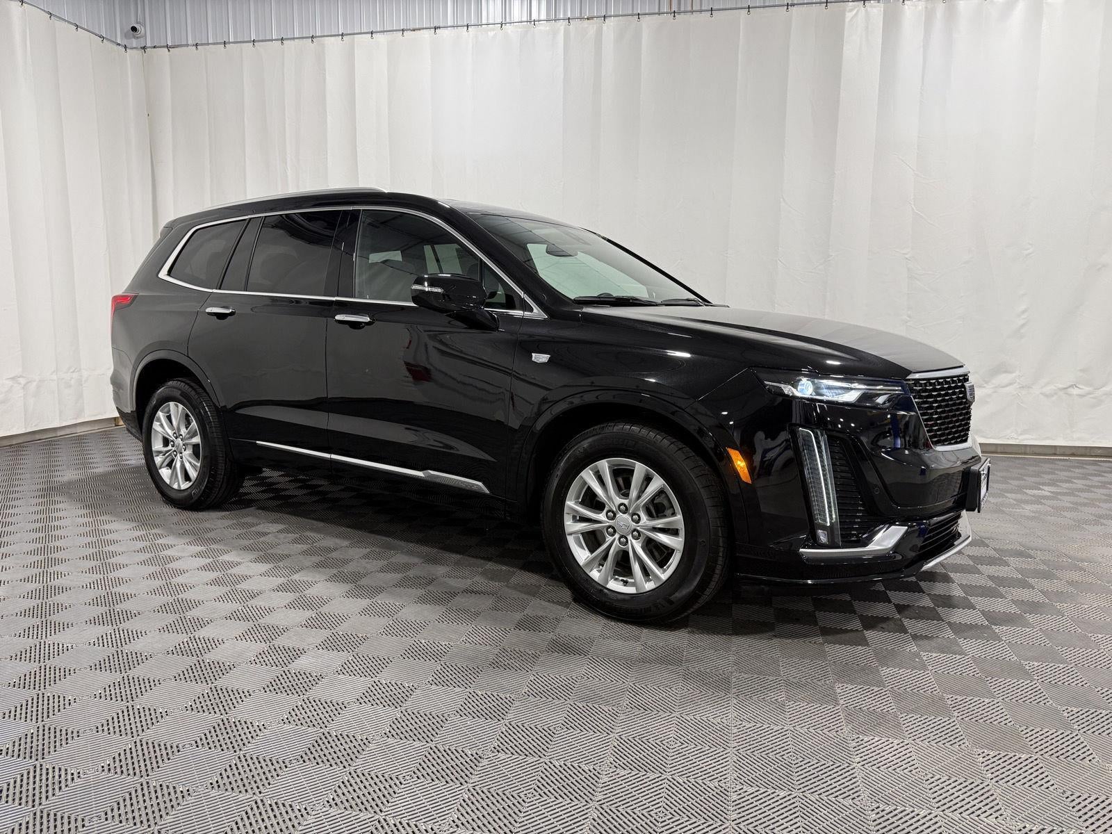 2024 Cadillac XT6 Luxury