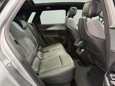 2024 Cadillac LYRIQ Tech RWD