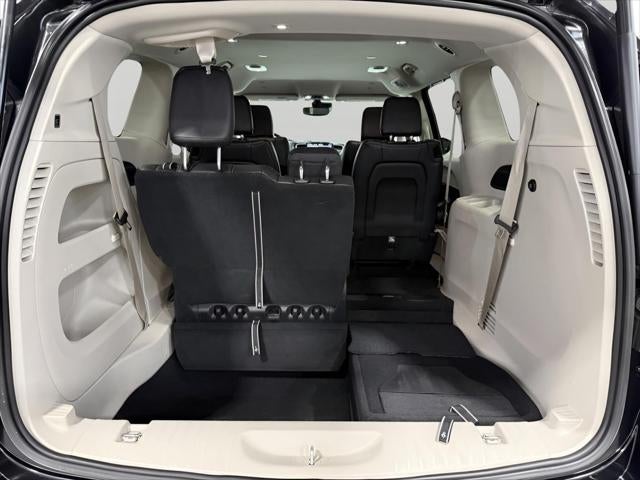 2022 Chrysler Pacifica Touring L AWD