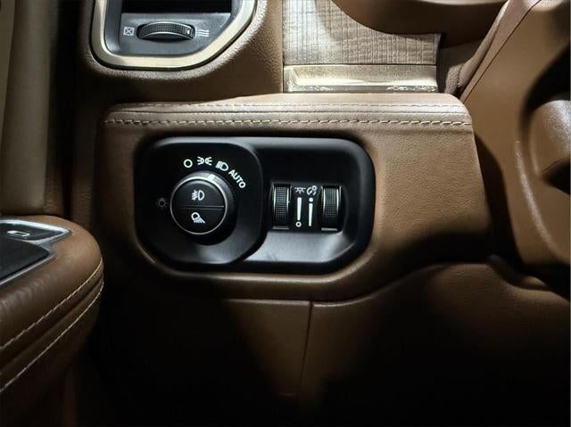 2020 RAM 3500 Laramie Longhorn Mega Cab 4x4 6'4' Box