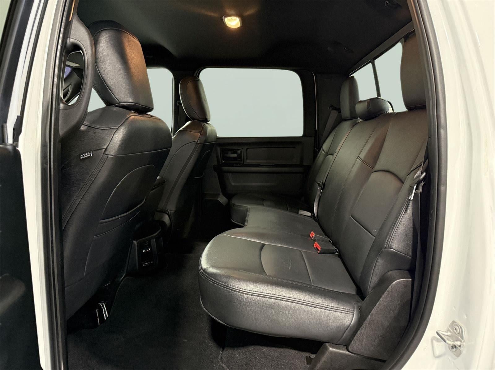 2021 RAM 2500 Tradesman Crew Cab 4x4 6'4' Box