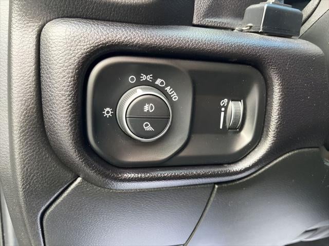 2021 RAM 2500 Big Horn Crew Cab 4x4 6'4' Box