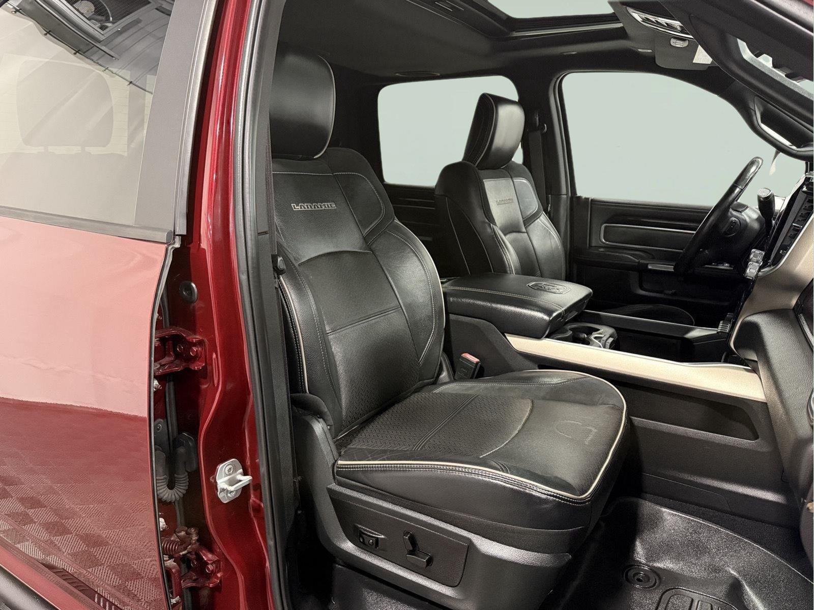 2019 RAM 2500 Laramie Crew Cab 4x4 6'4' Box