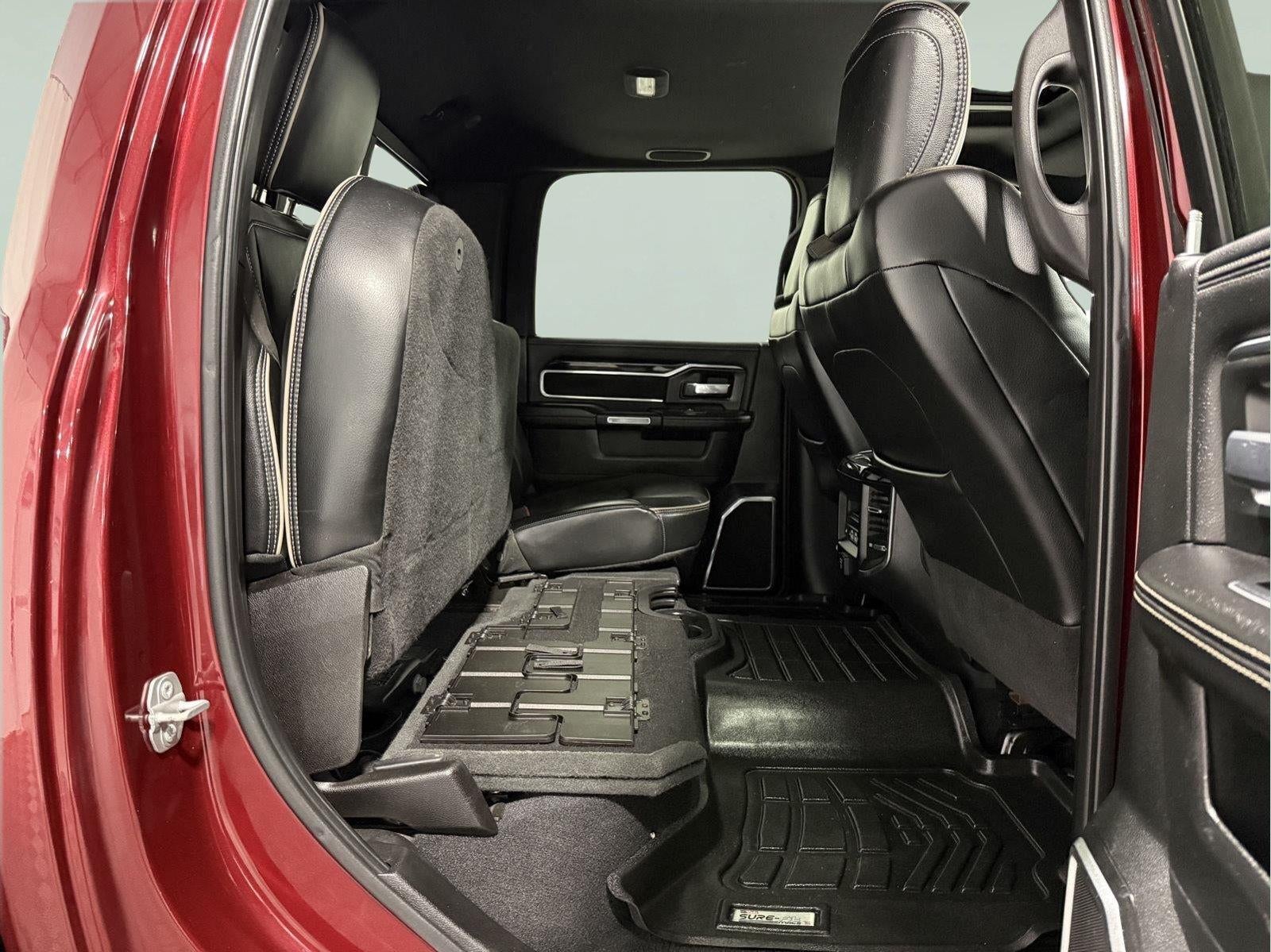 2019 RAM 2500 Laramie Crew Cab 4x4 6'4' Box
