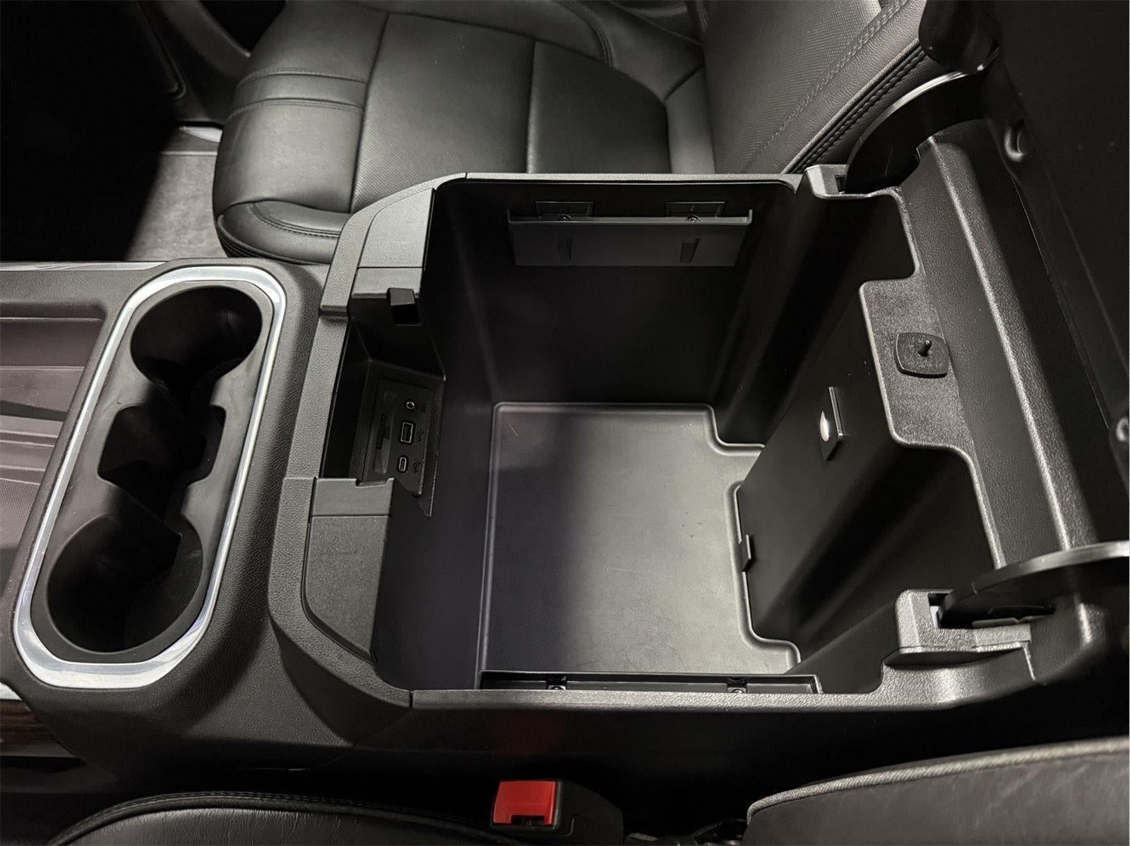 2020 Chevrolet Silverado 1500 4WD Crew Cab Short Bed High Country