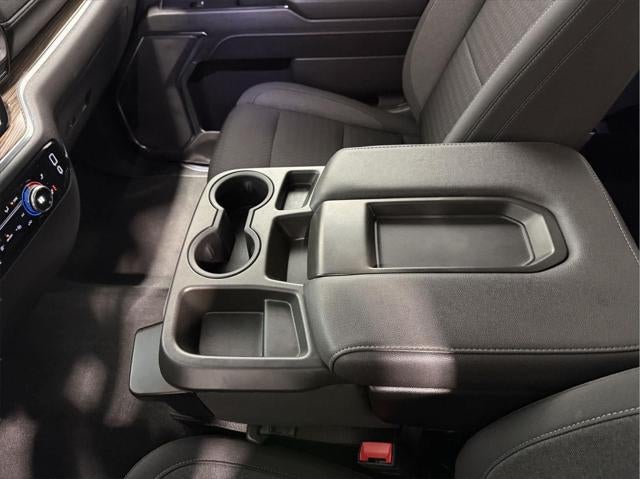 2024 GMC Sierra 1500 4WD Crew Cab Short Box Elevation with 3VL