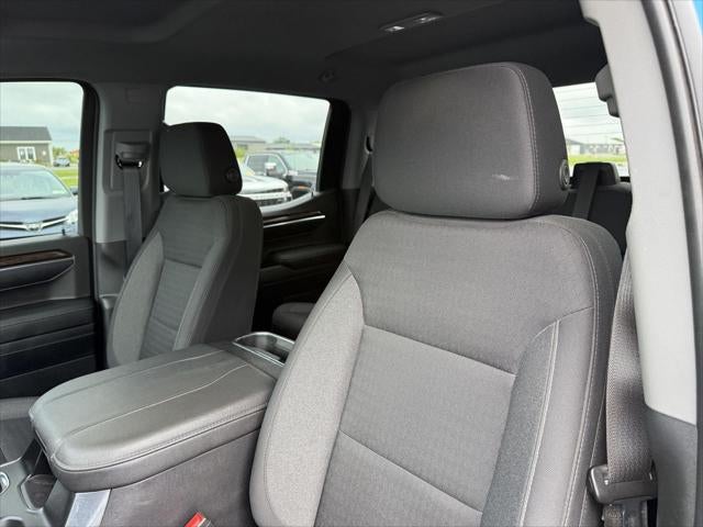 2023 GMC Sierra 1500 4WD Crew Cab Short Box Elevation with 3SB