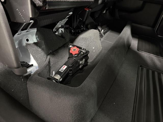 2025 GMC Sierra 1500 4WD Crew Cab Short Box Elevation with 3SB