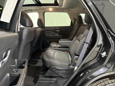 2022 Nissan Pathfinder SV 4WD