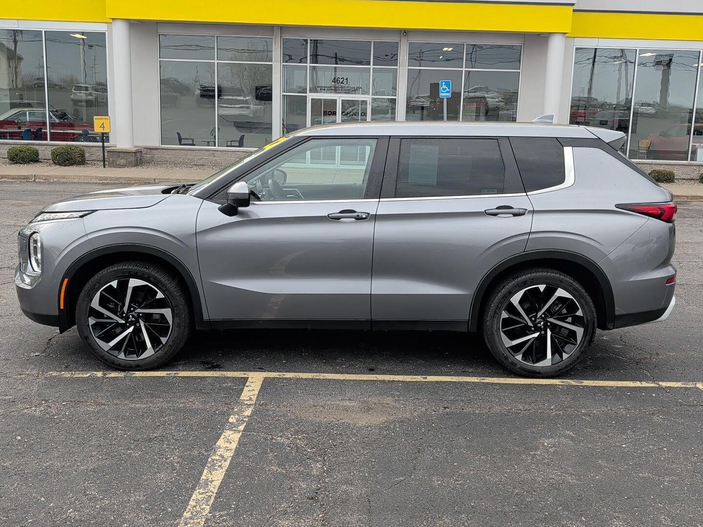 2022 Mitsubishi Outlander SE Launch Edition S-AWC