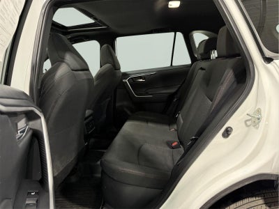 2024 Toyota RAV4 Prime SE