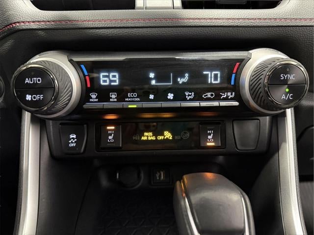 2024 Toyota RAV4 Prime SE