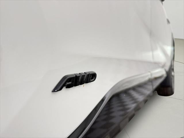 2024 Toyota RAV4 Prime SE